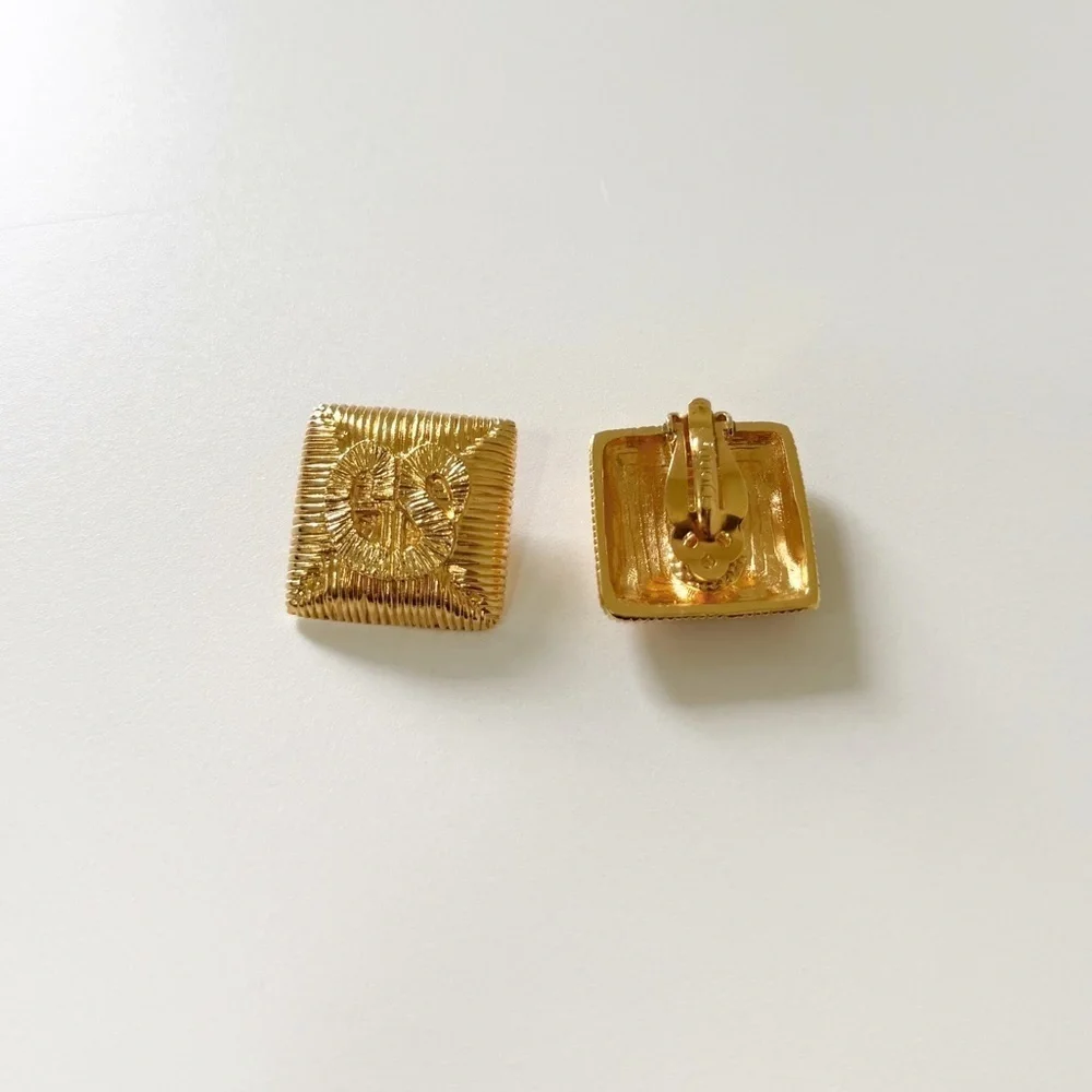 St. John Designer Vintage 1990 Gold Clip-On Earrings
